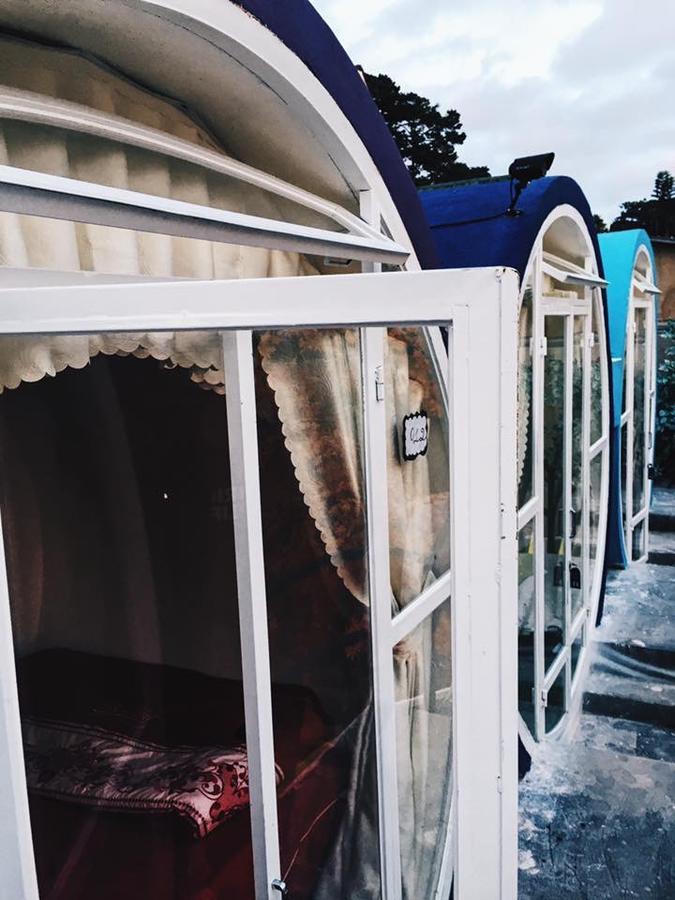 Queen Hostel دالات المظهر الخارجي الصورة