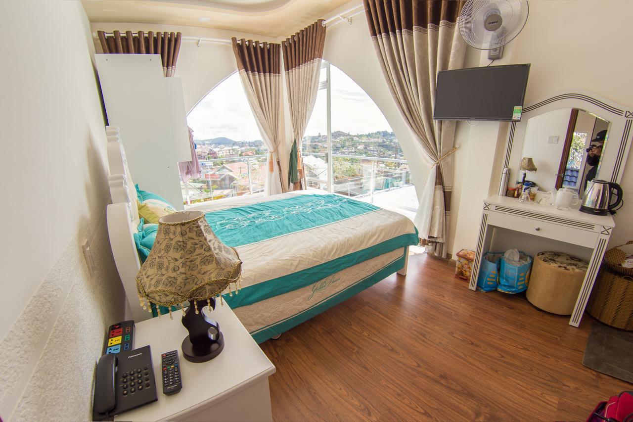 Queen Hostel دالات المظهر الخارجي الصورة