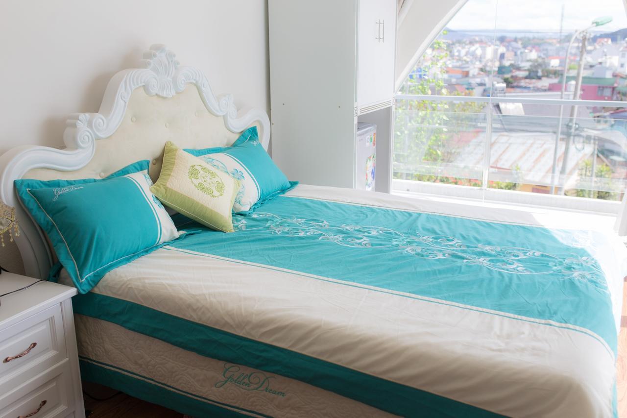 Queen Hostel دالات المظهر الخارجي الصورة