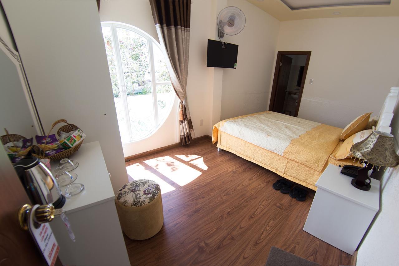 Queen Hostel دالات المظهر الخارجي الصورة