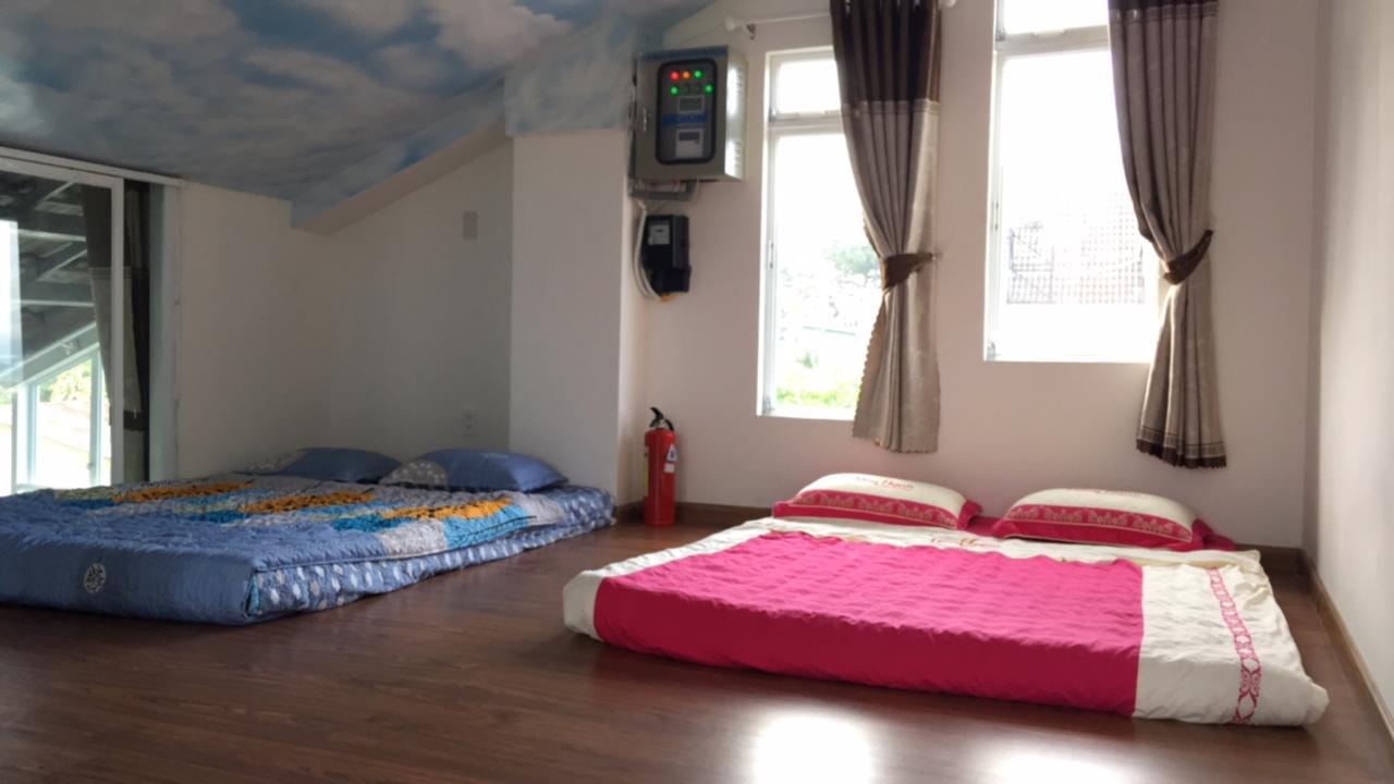 Queen Hostel دالات المظهر الخارجي الصورة
