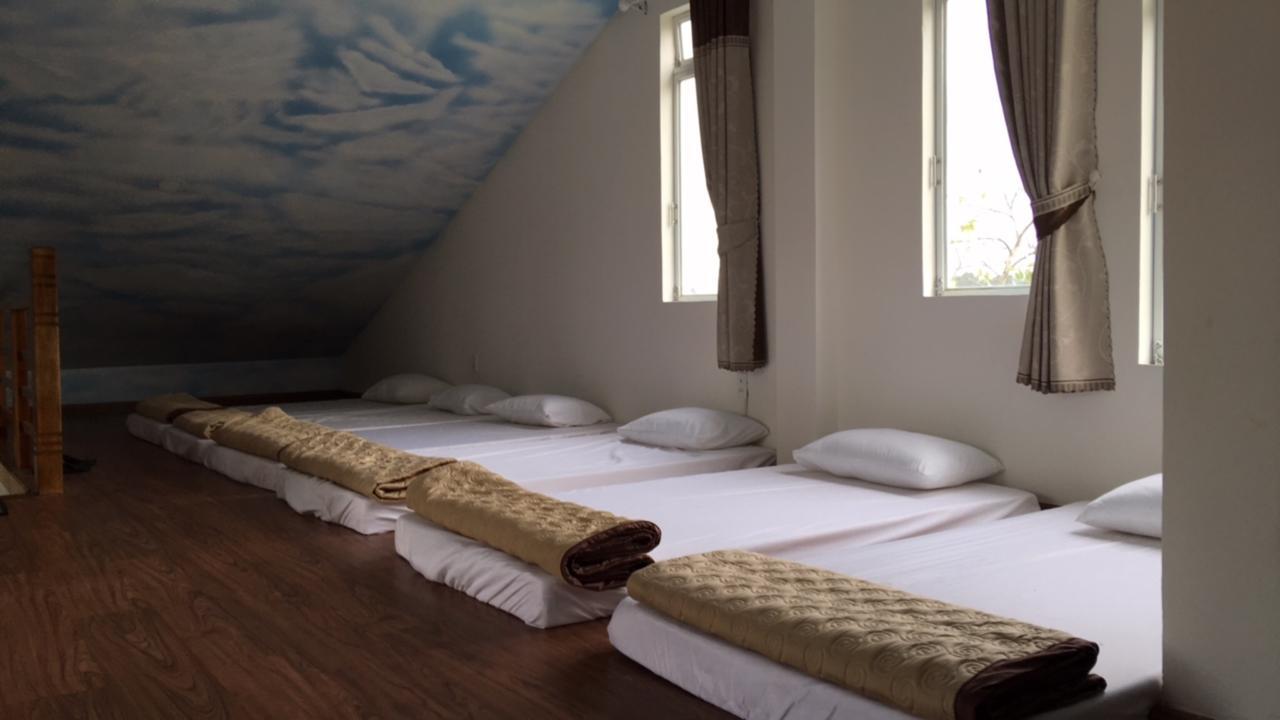 Queen Hostel دالات المظهر الخارجي الصورة